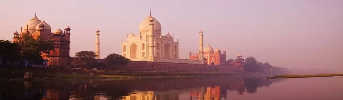 Things That You Just Cannot Miss Out in Your Agra Trip